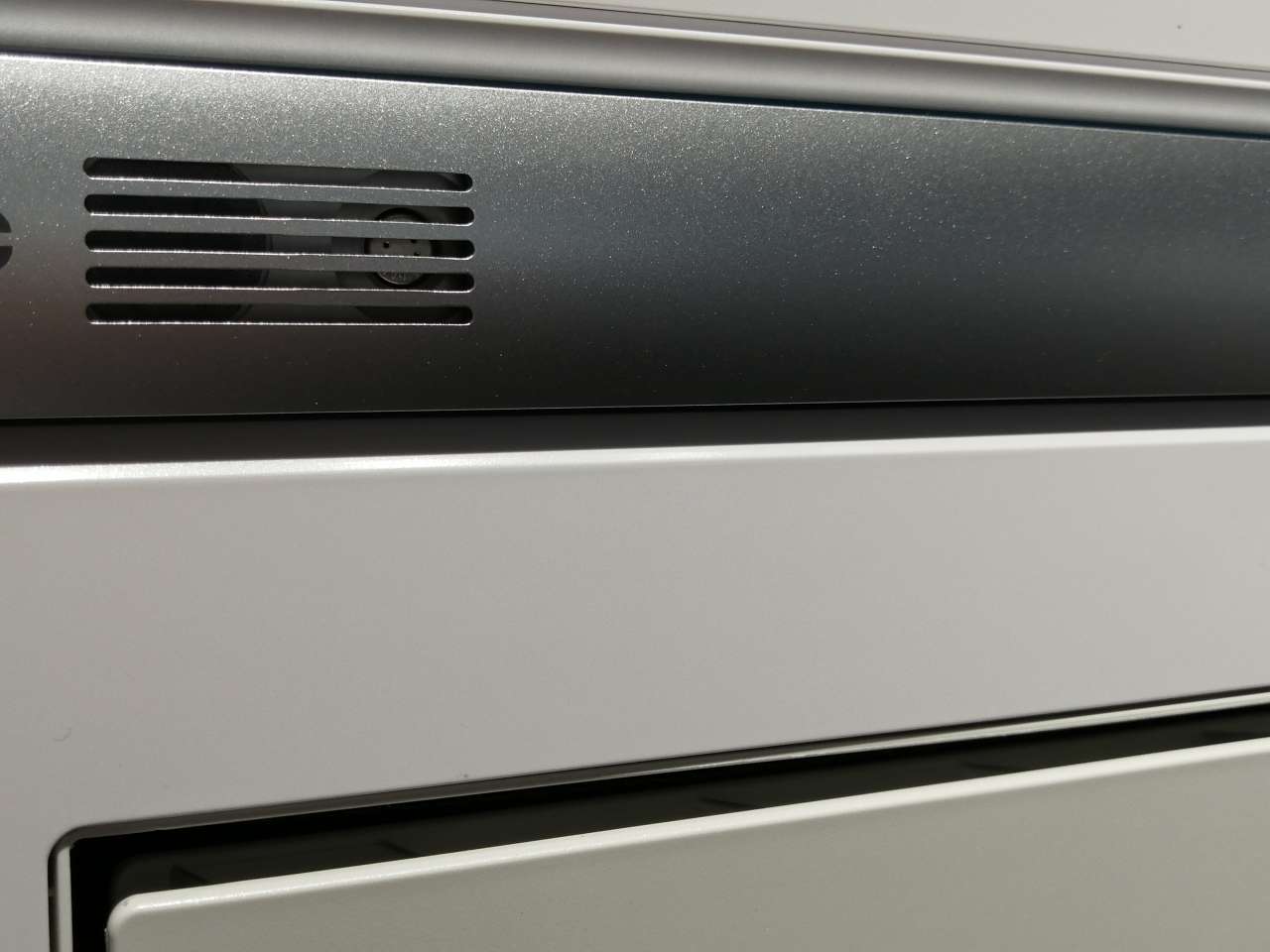 Panasonic Select Integrated Gypsum Dual-Purpose Pearl White 2950W FV-54BA1C Application Scenario