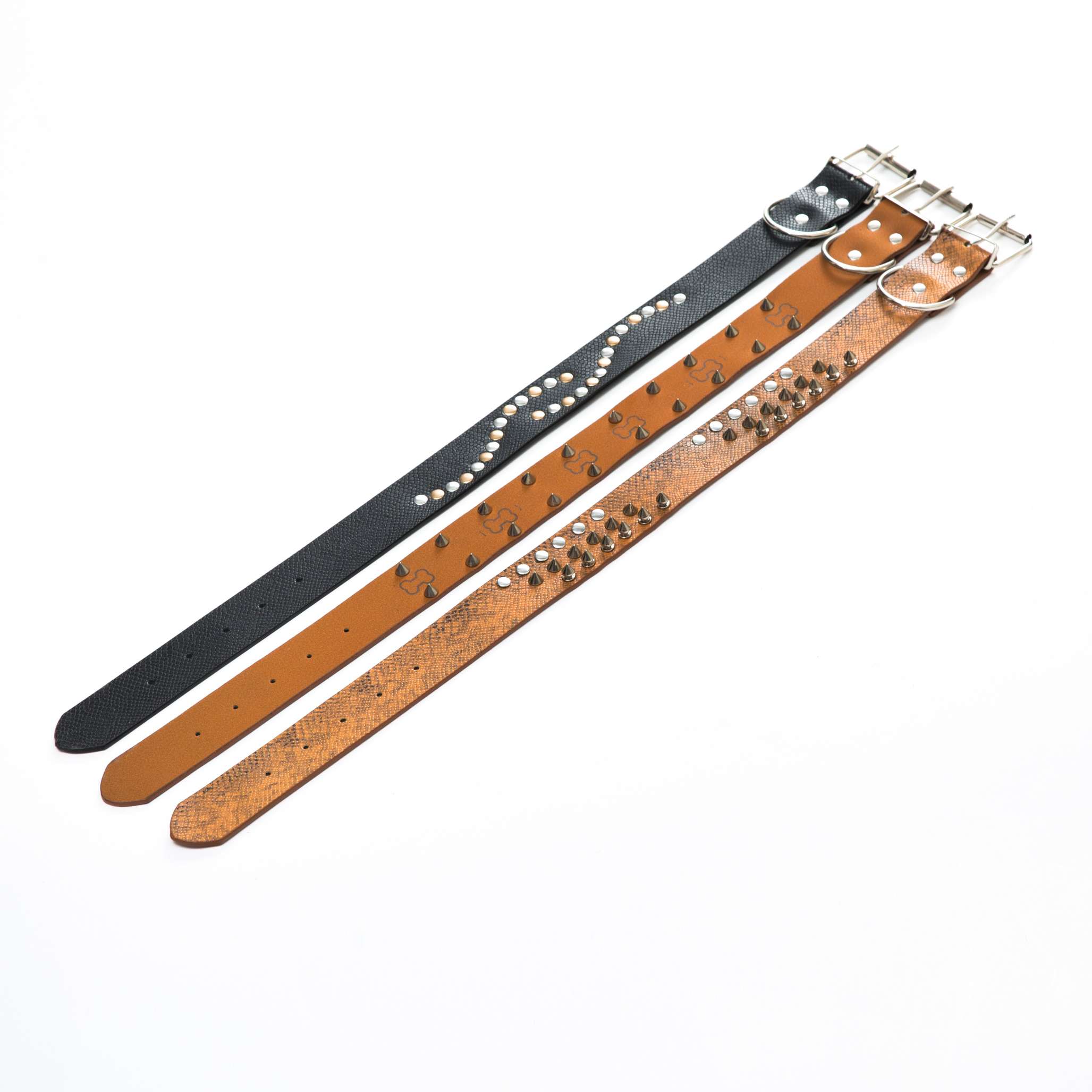 Factory direct sales PU belt collar, the whole with rivets different sort more high-grade, exquisite workmanship, adjustable collar. A variety of colors to choose from! undefined