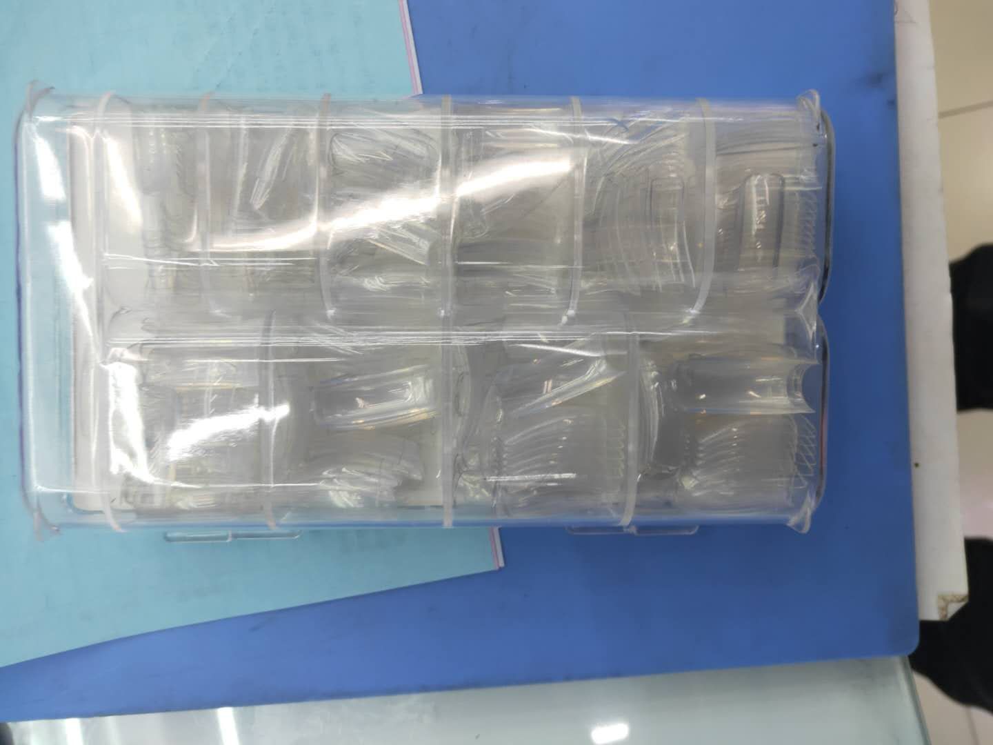 Transparent false nails