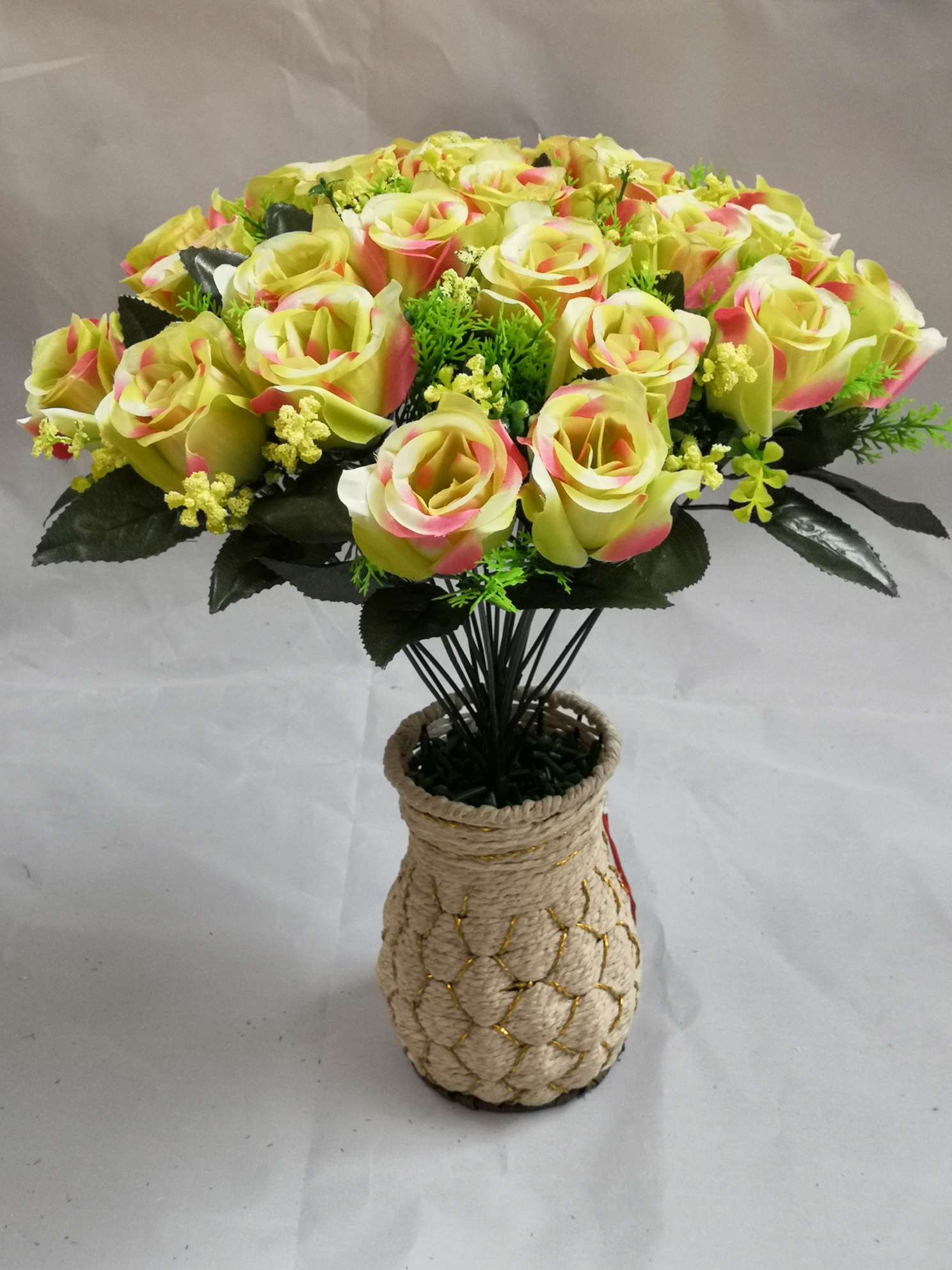 24头小新娘蕾白底实物图