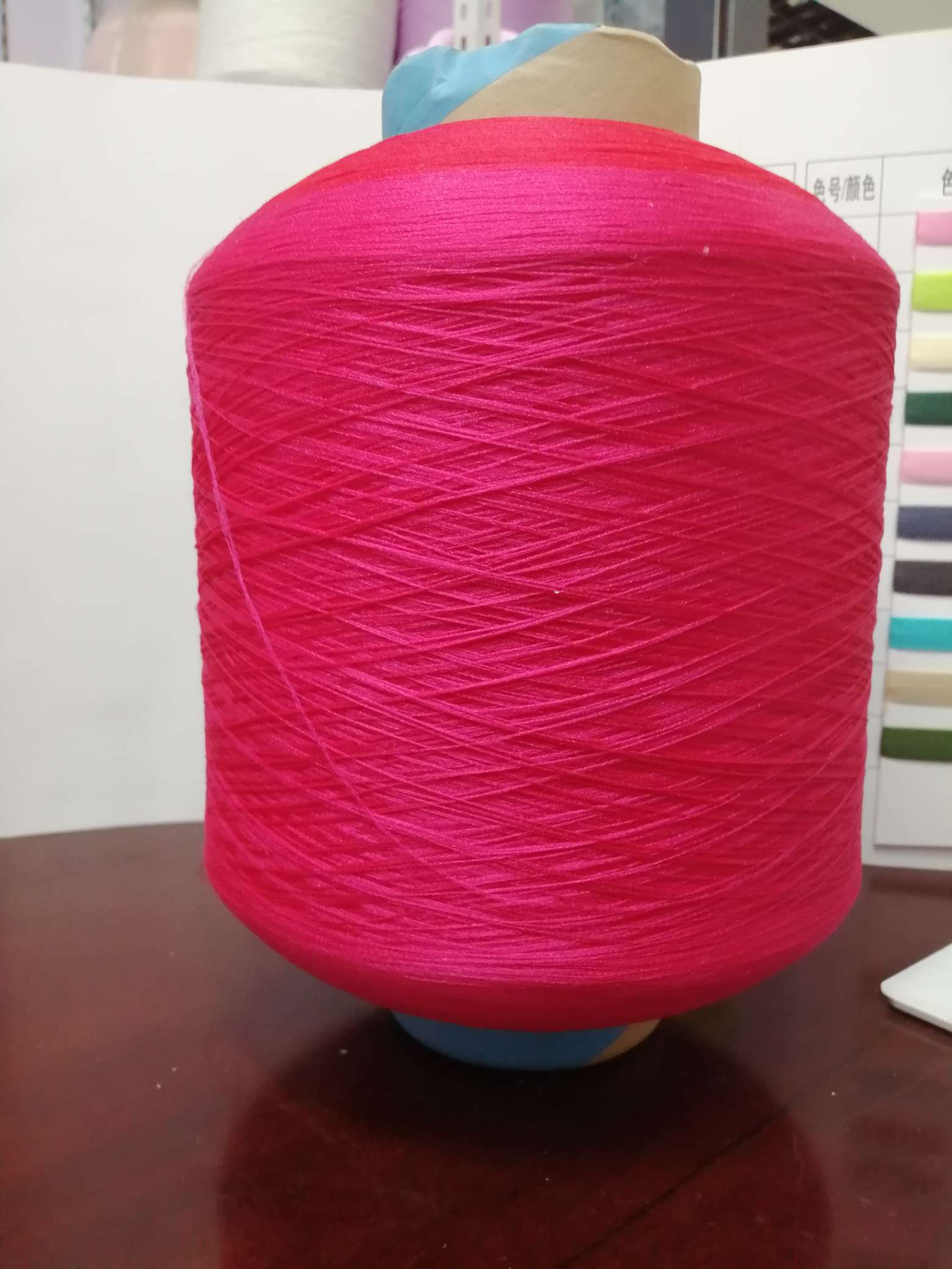 Direct sales from polypropylene manufacturer, high elasticity gloves, polypropylene edge locking thread, polypropylene yarn, elastic filament 06 plum red