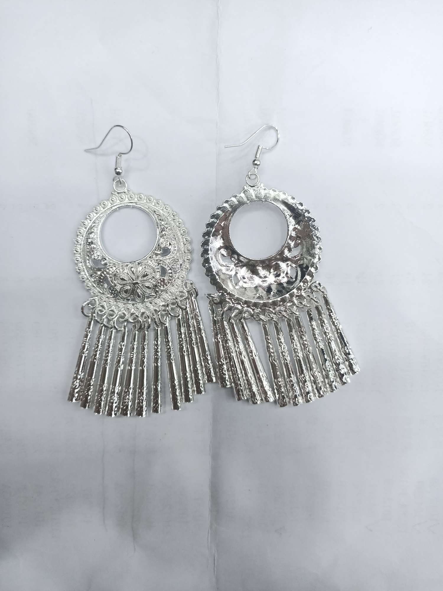 Minority Wind Slice Carved Hollow Lace Earrings details Picture