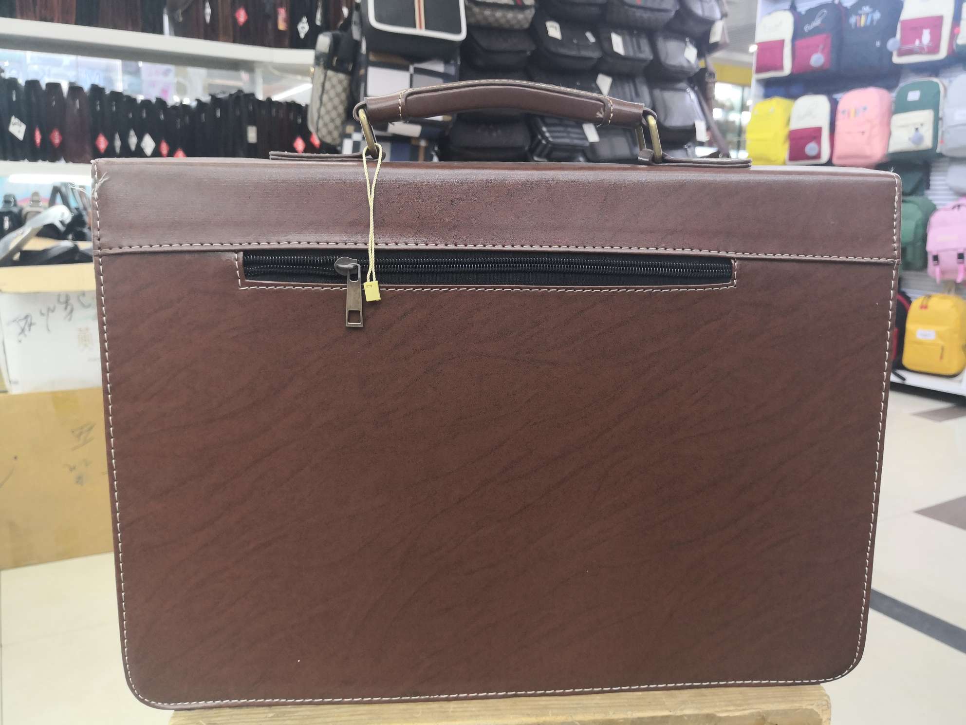 Men's Business Bag Briefcase File Bag Men's Bag Brown Specification drawing