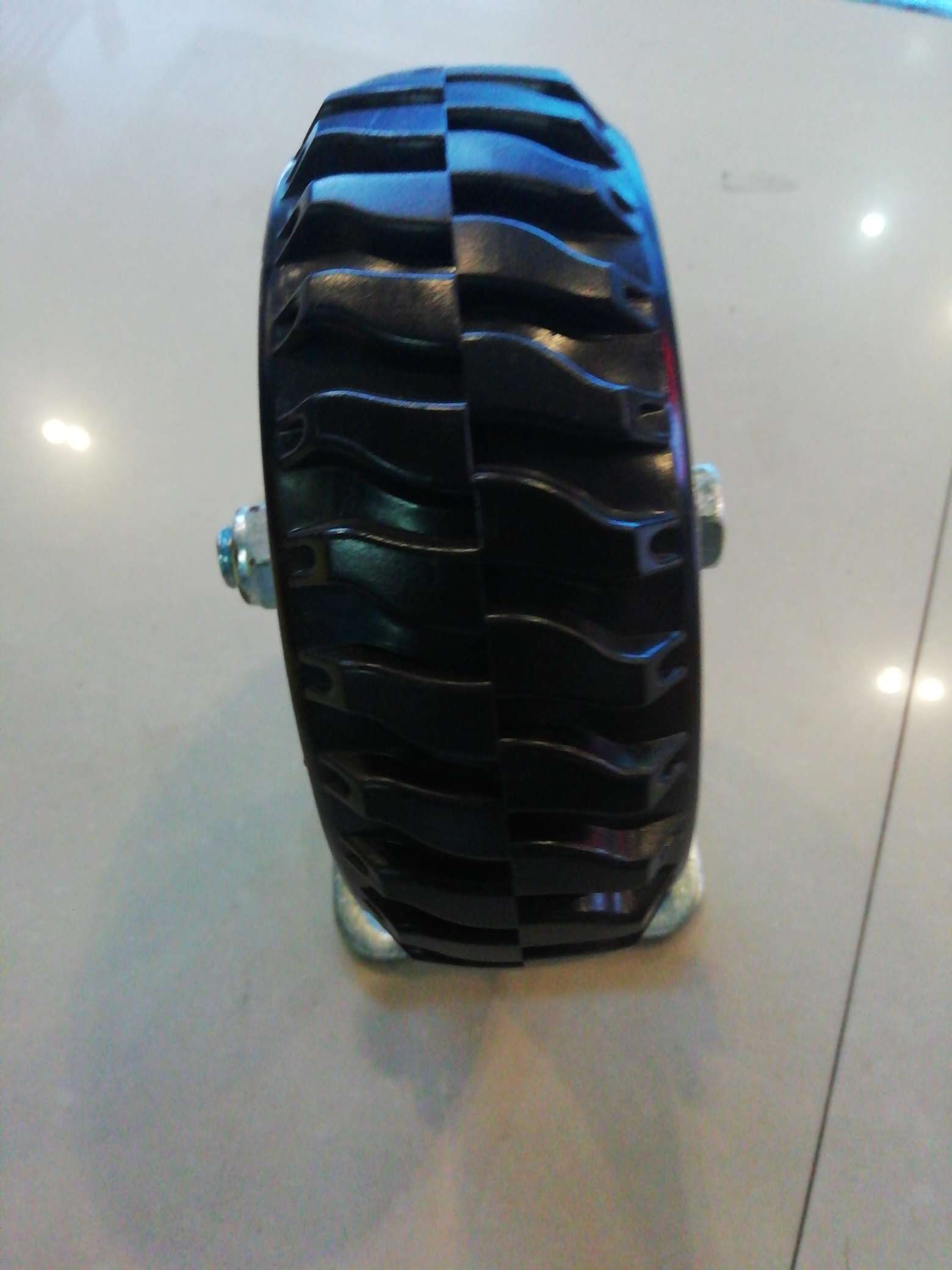 6-inch self-adhesive peak fire directional wheel Specification image