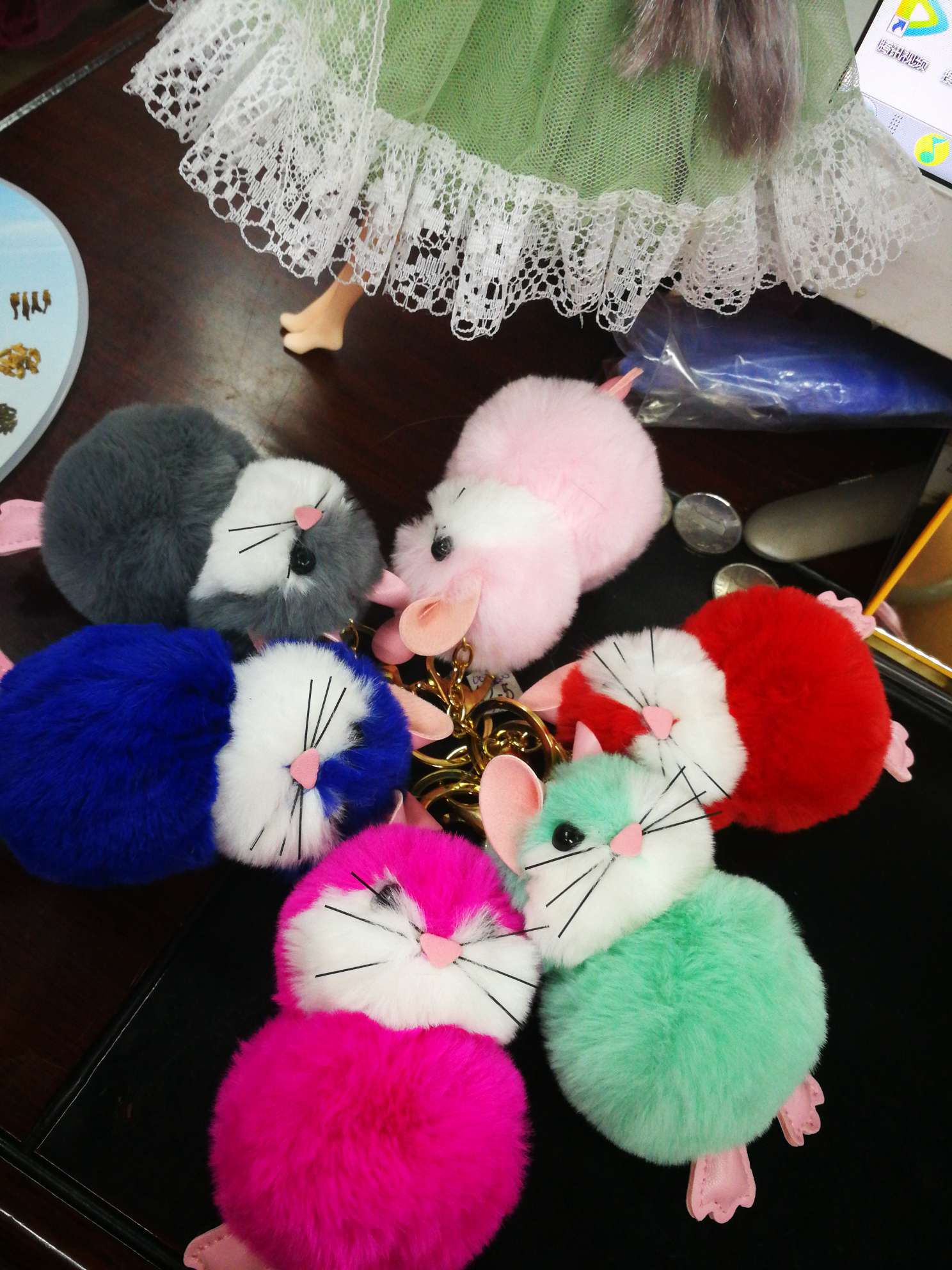 Plush Cat details Picture