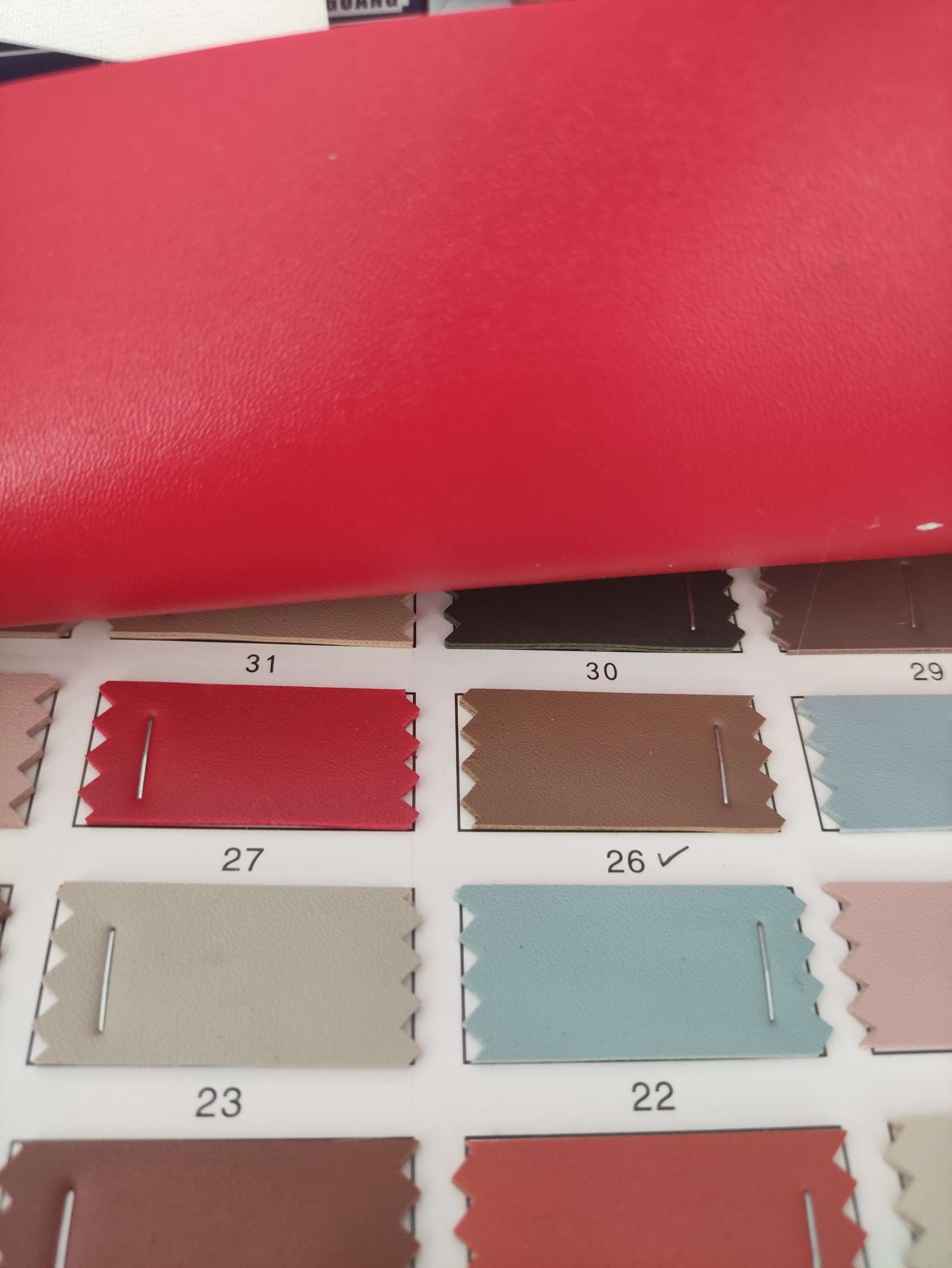 768 Large stock of high, medium and low-end leather fabrics, factory direct sales, best-selling new high, medium and low-end bags in large stock details Picture