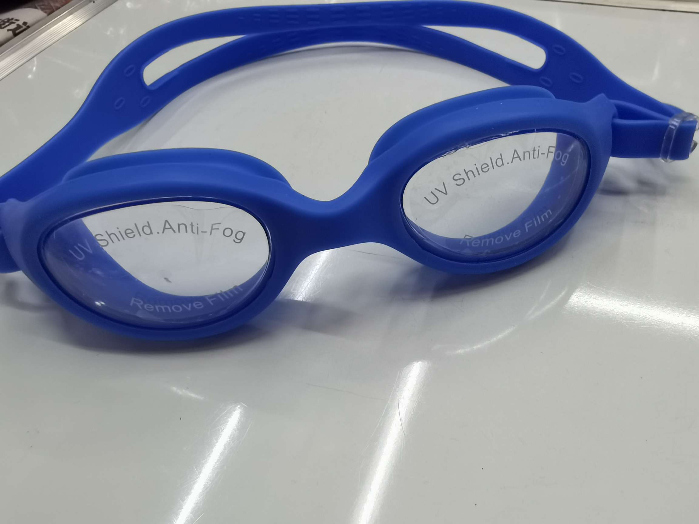 5600 dark blue