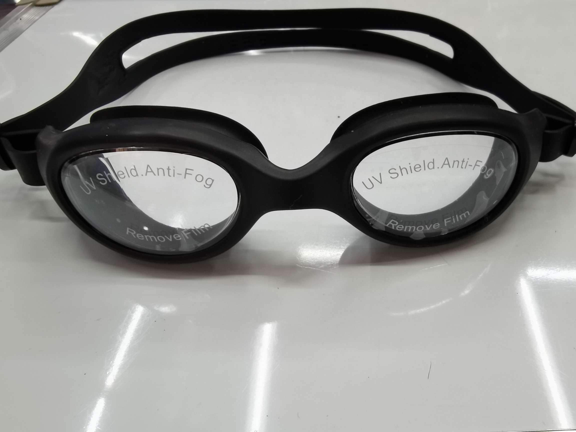 5600 black
