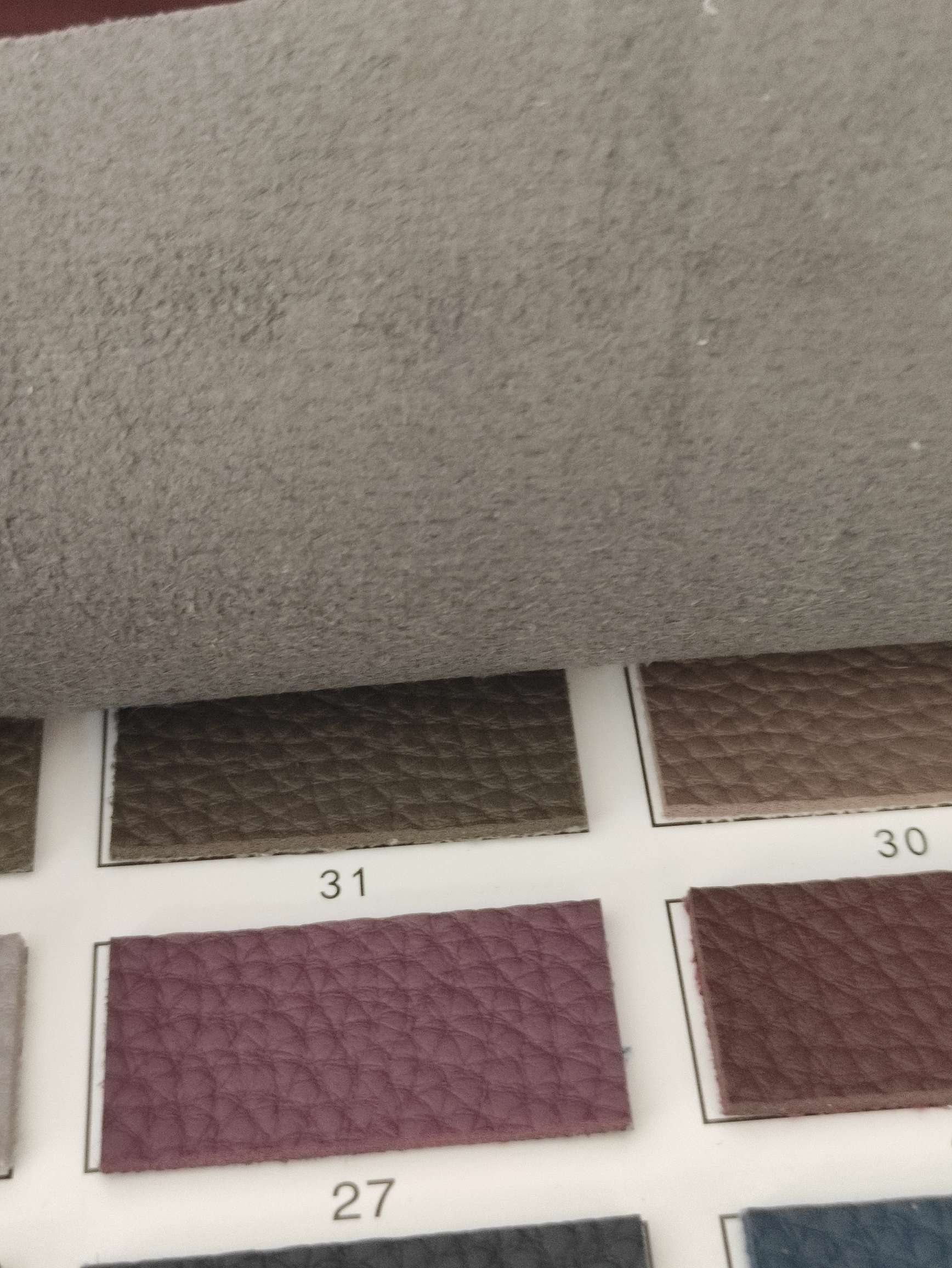 901 Large stock of high, medium and low-end leather fabrics, direct sales from the manufacturer, best-selling new high, medium and low-end bags in large stock details Picture