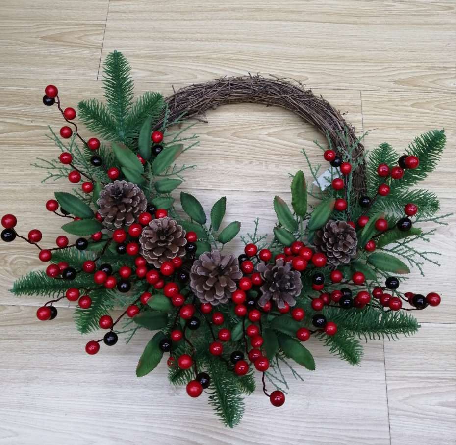 Pine vine flower ring, seven-color pink, single white fruit, forked fruit simulation plant details Picture