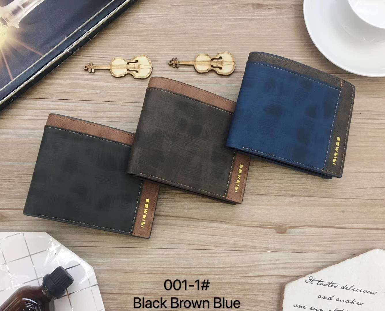 Fashionable men's short wallet, small and ultra-thin folding soft leather multi-functional card case, with texture and texture 105