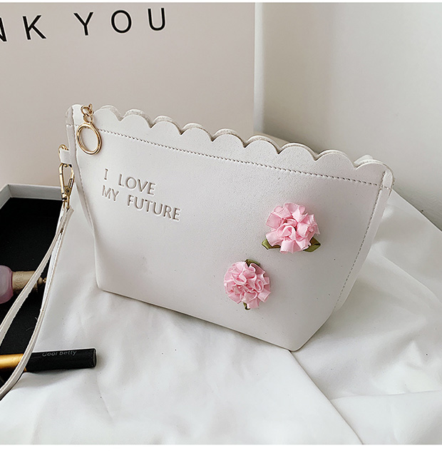 韩版波浪纹手拿包化妆包零钱包白底实物图