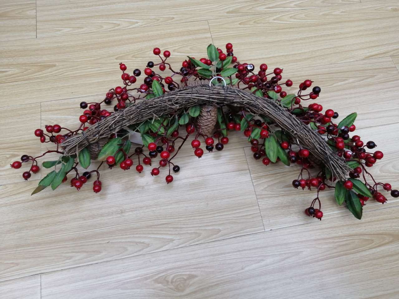Red fruit horn color pink single white fruit forked fruit simulation plant details Picture