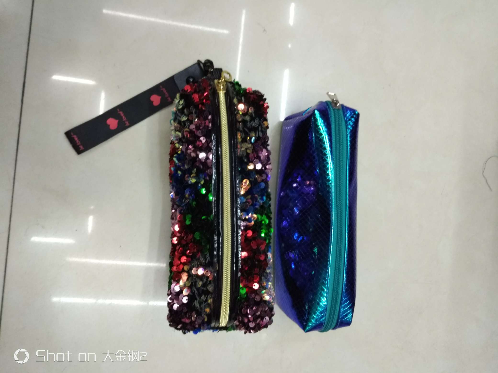 高裆亮片八角包