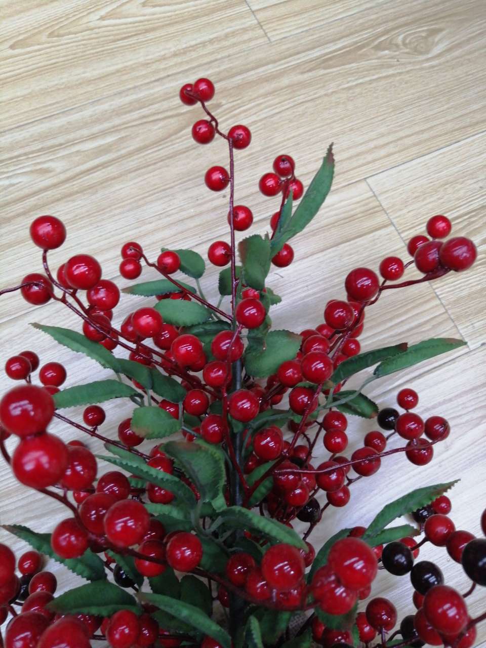 Christmas Nine-Headed Top Red Black Fruit 342 Item Picture