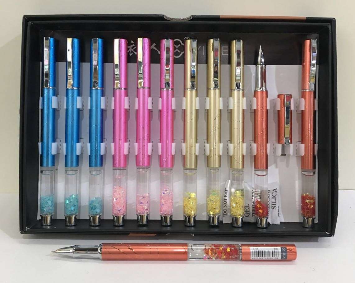 students fountain pens thumbnail