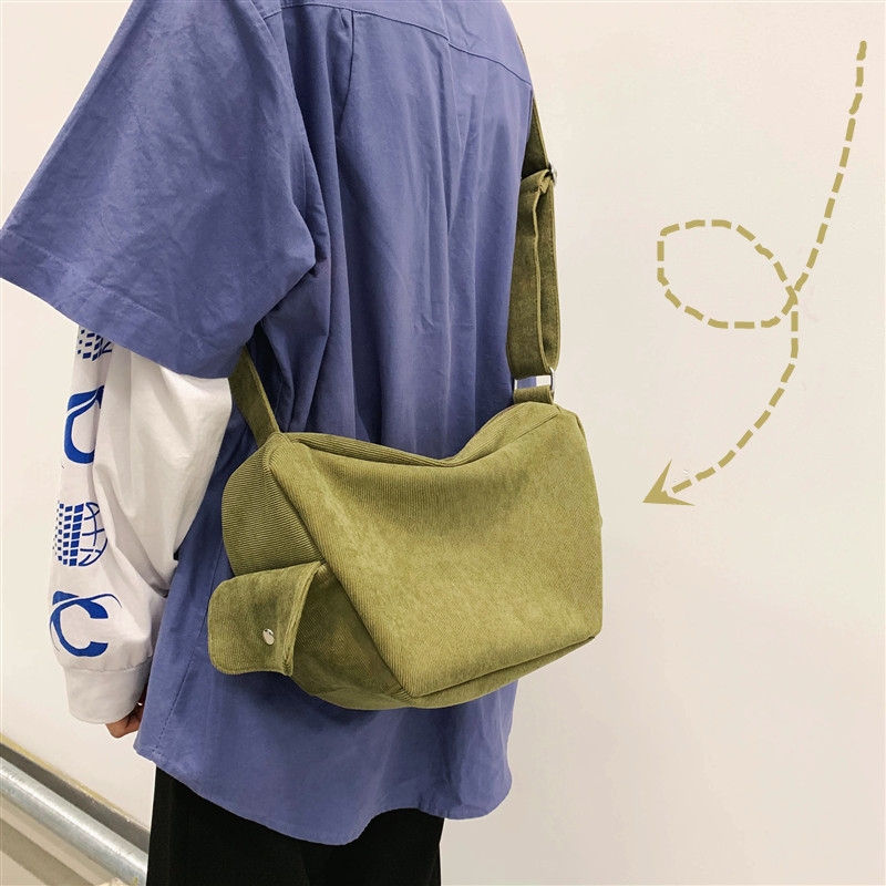 日系韩版灯芯绒小包包帆布单肩斜挎包女大学生上课小挎包