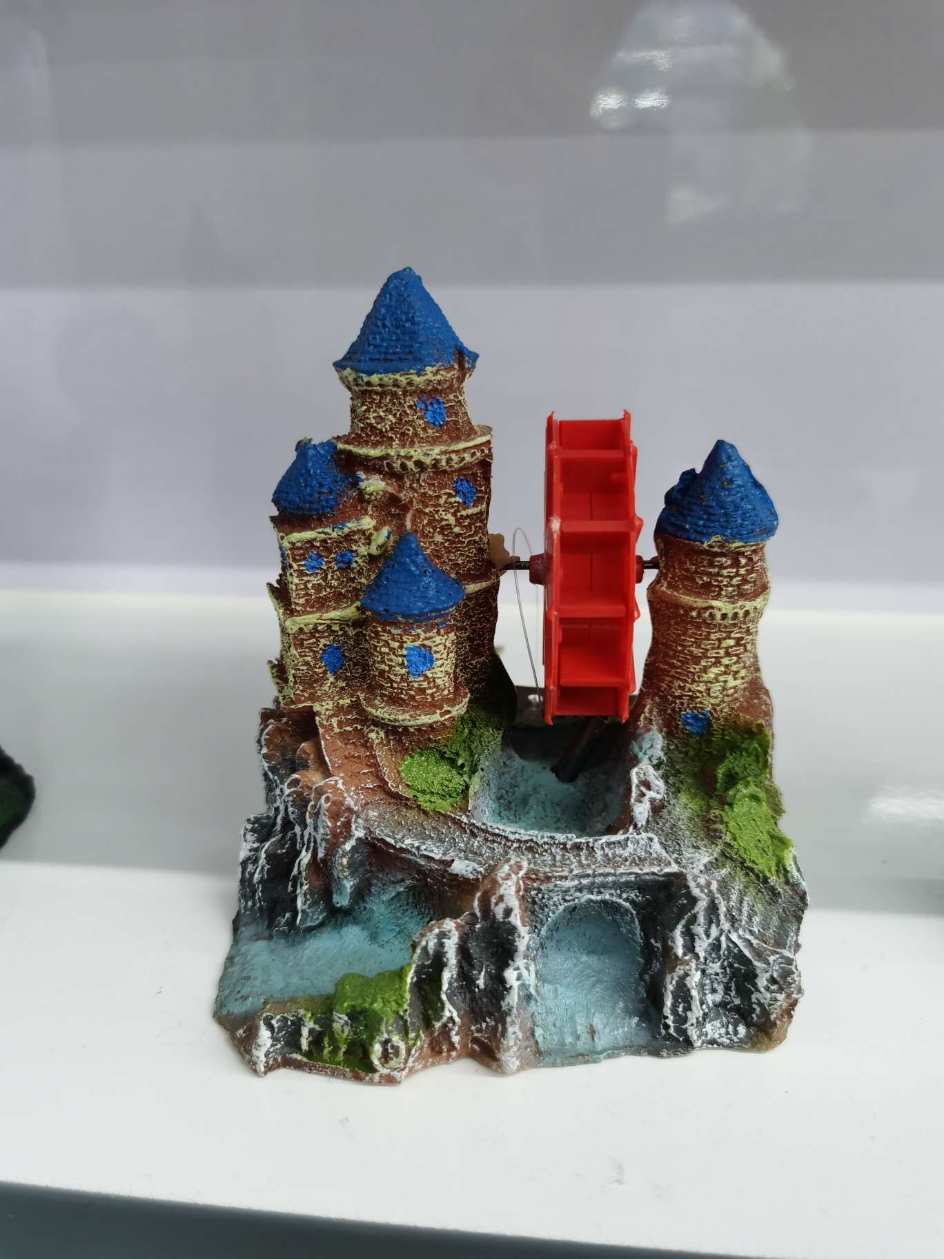 Fish Shadow Aquarium resin handicrafts, simulated castle ornaments, fish tank decorations details Picture