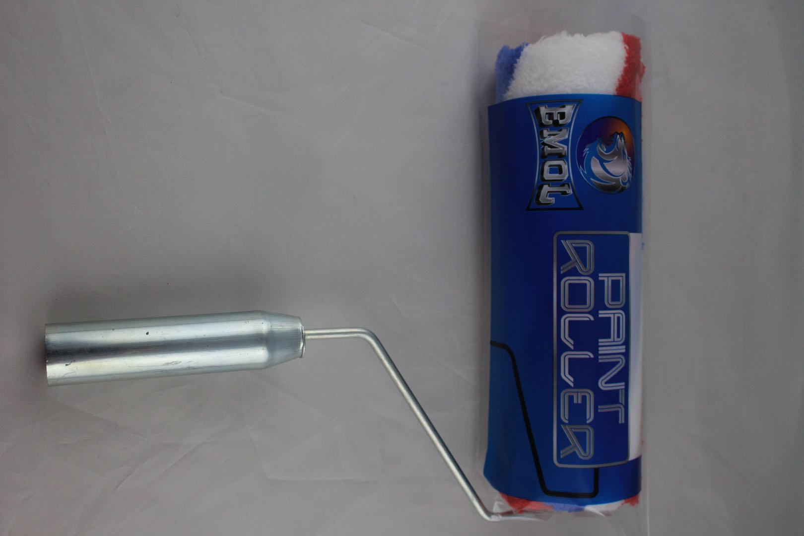 Nine-inch steel-handled roller brush