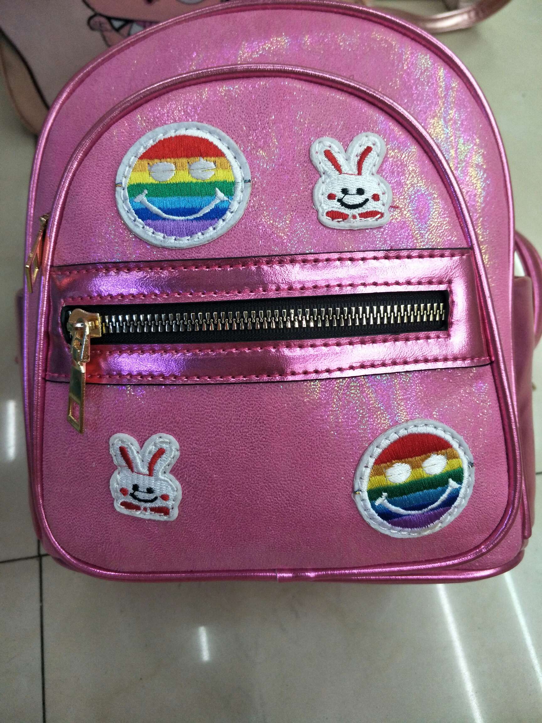 Children's front happy white rabbit smiling face children's backpack