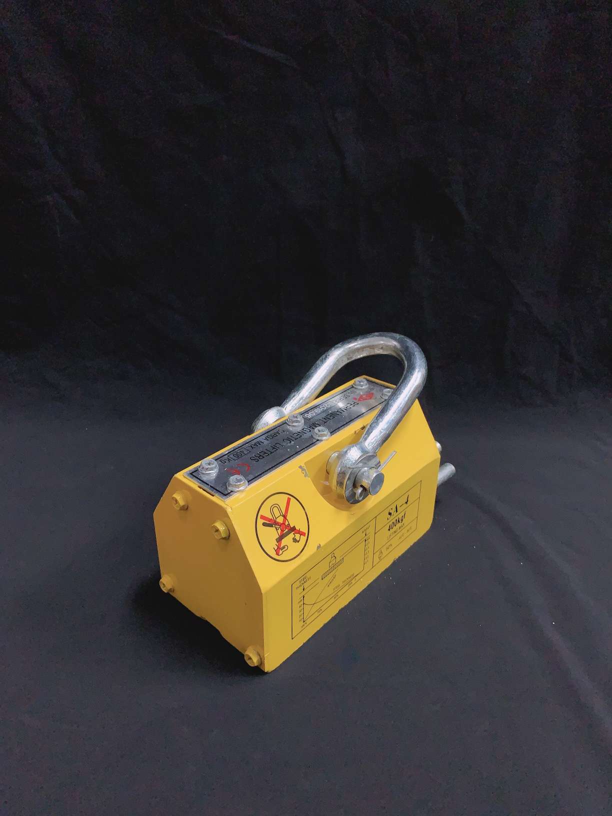 High-quality permanent magnetic suction cups and permanent magnetic force hoists from the manufacturer of lifting permanent magnetic suction cups and round steel lifting gear Specification image