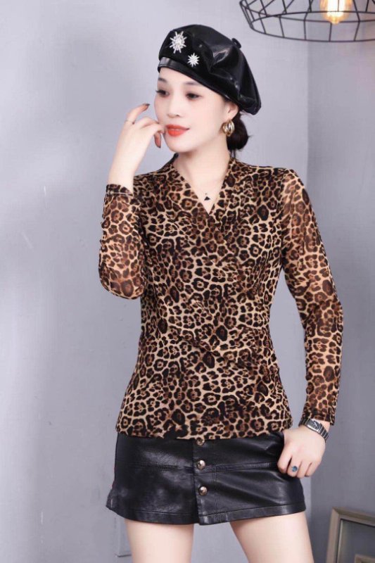 Autumn leopard print long sleeves thumbnail