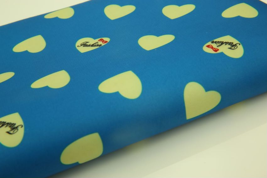 Factory direct sales, low price wholesale, hot-selling leather 230 twill heart print series Application Scenario