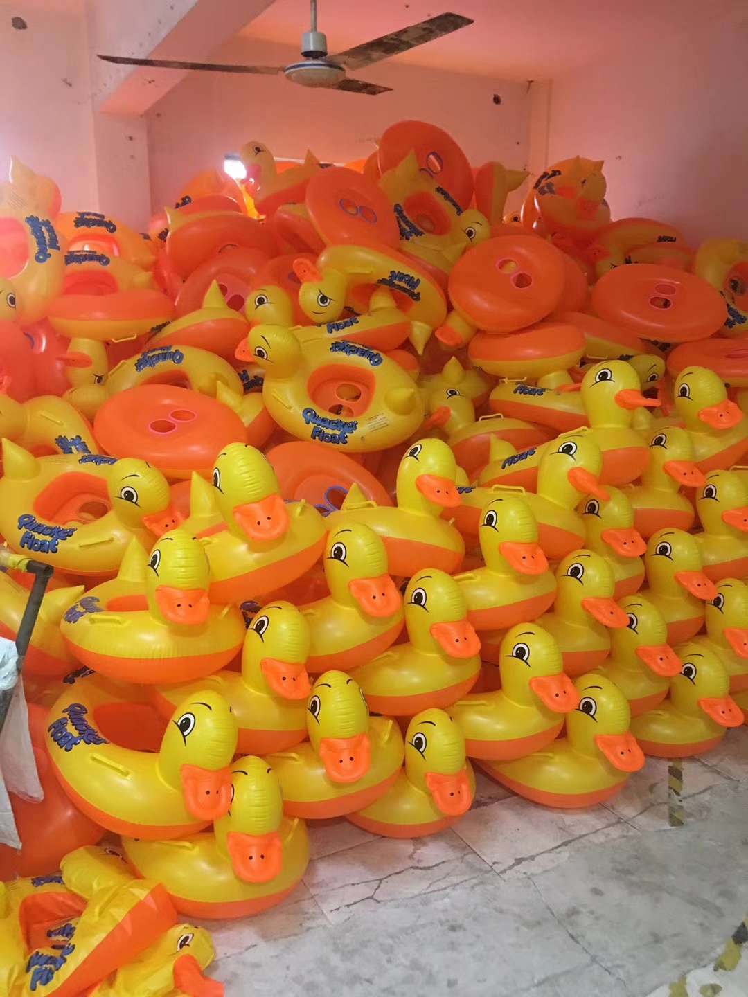 The inflatable yellow duck is 75 centimeters tall