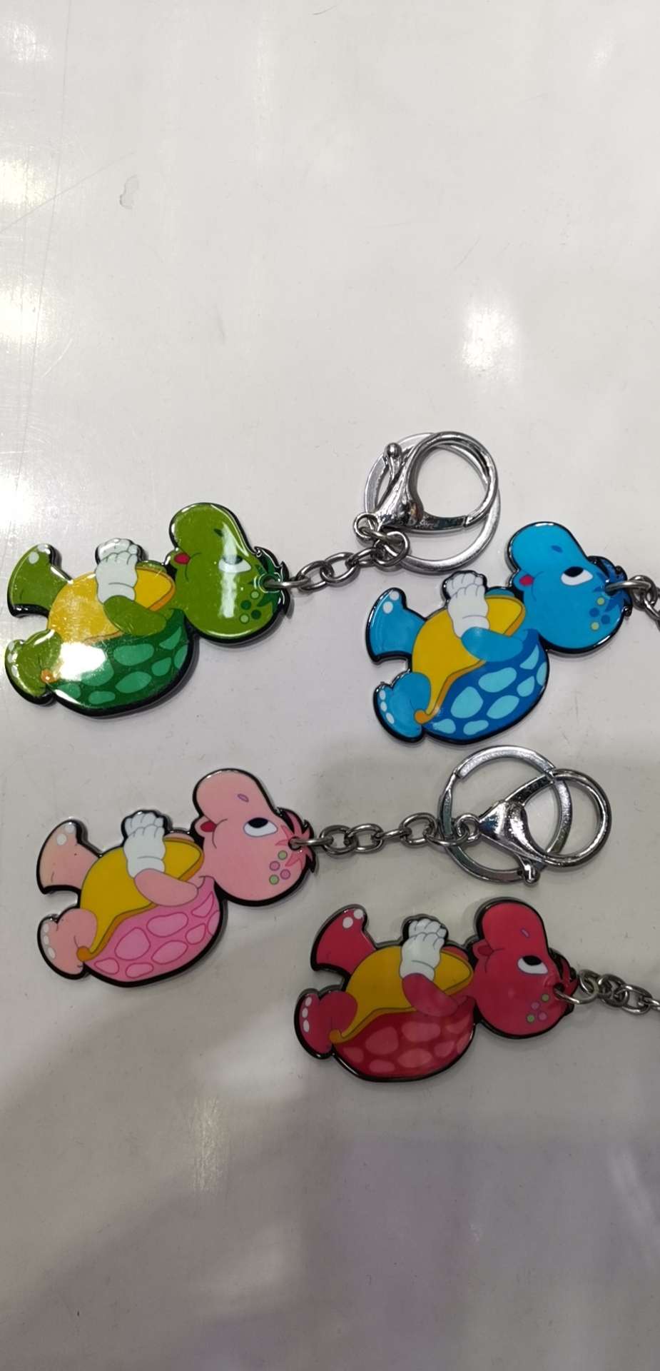 Korean version of fashion new domestic foreign trade personalized customization, acrylic lobster buckle 4mm thickness, portable key chain pendant, boys, girls bag pendant, turtle key chain thumbnail