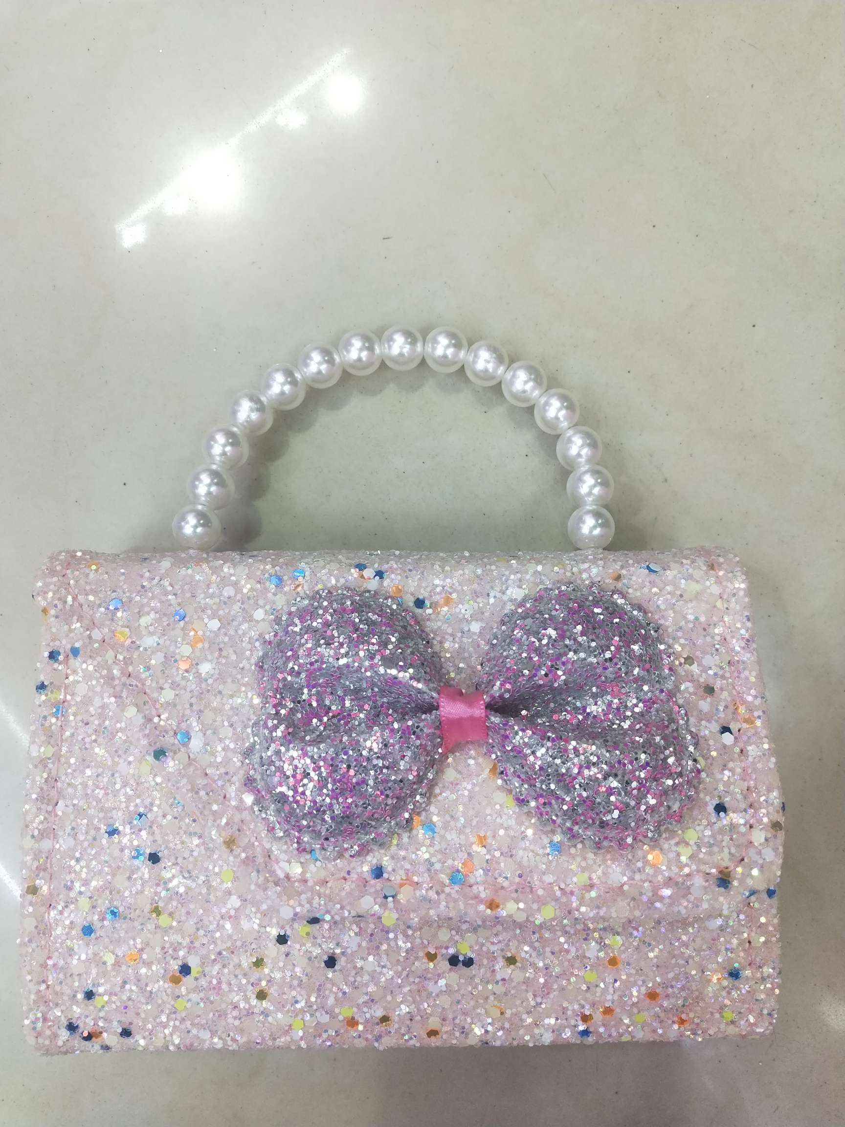 Fashionable children's bag, princess bag, dinner bag, luminous bow bag, coin purse details Picture