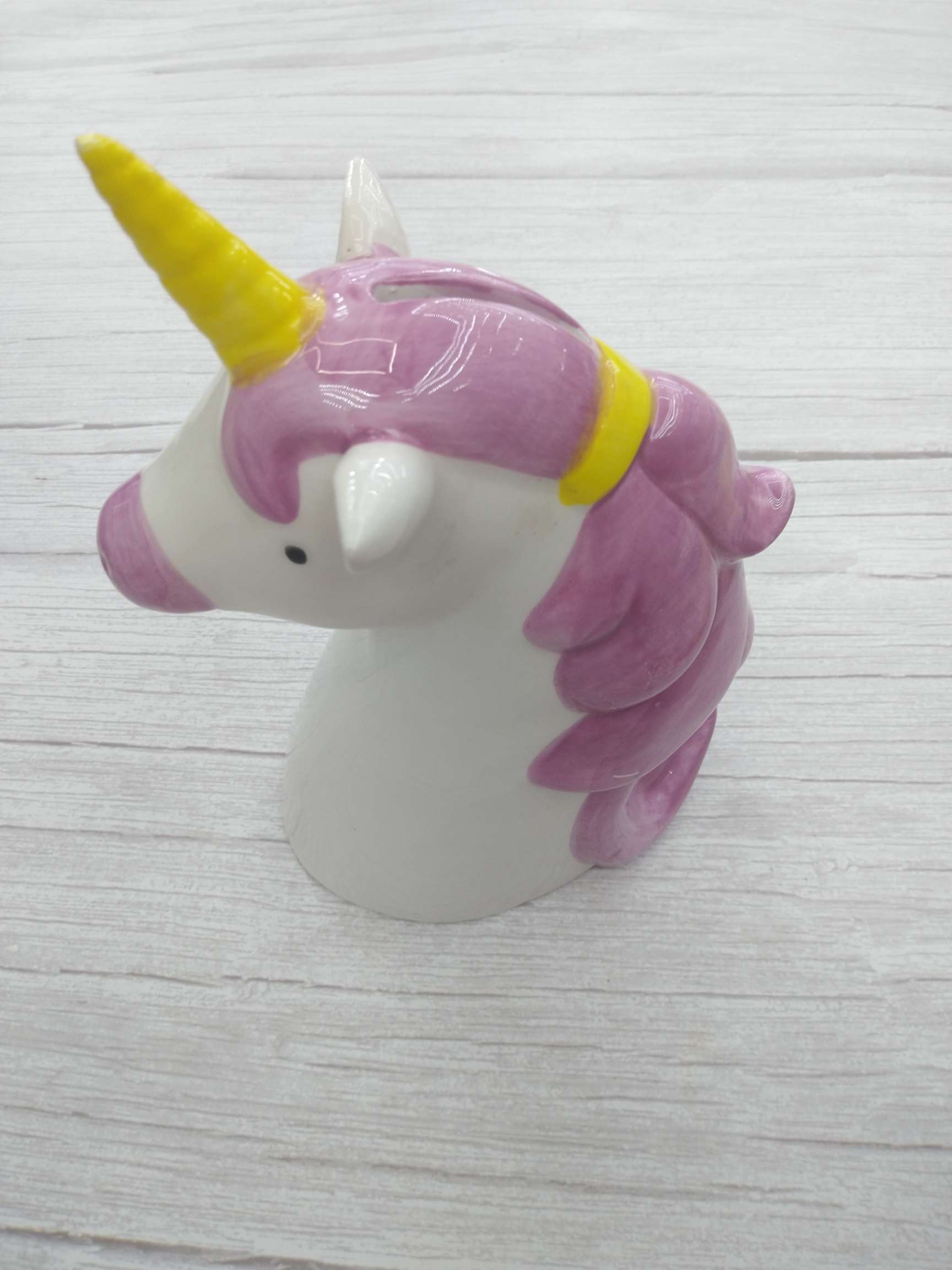Unicorn piggy bank, ceramic decorative handicrafts, ceramic craft soft furnishings, Nordic details Picture
