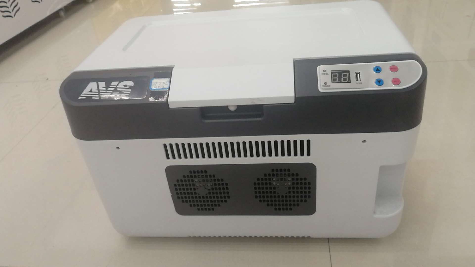 Car Refrigerator 4