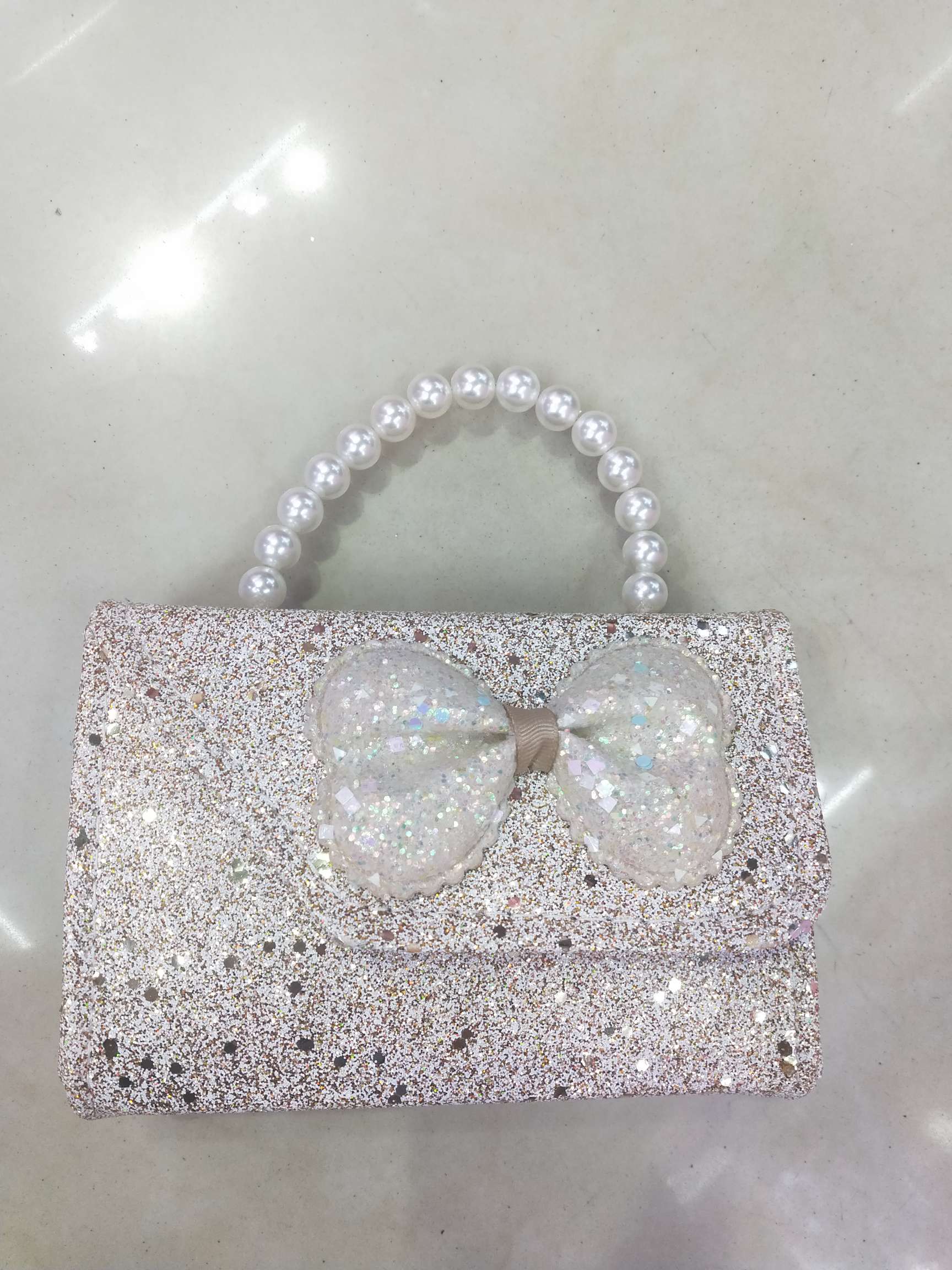 Notched bow crossbody bag, fashionable children's bag, glitter pink bag, princess bag, Internet red envelope details Picture