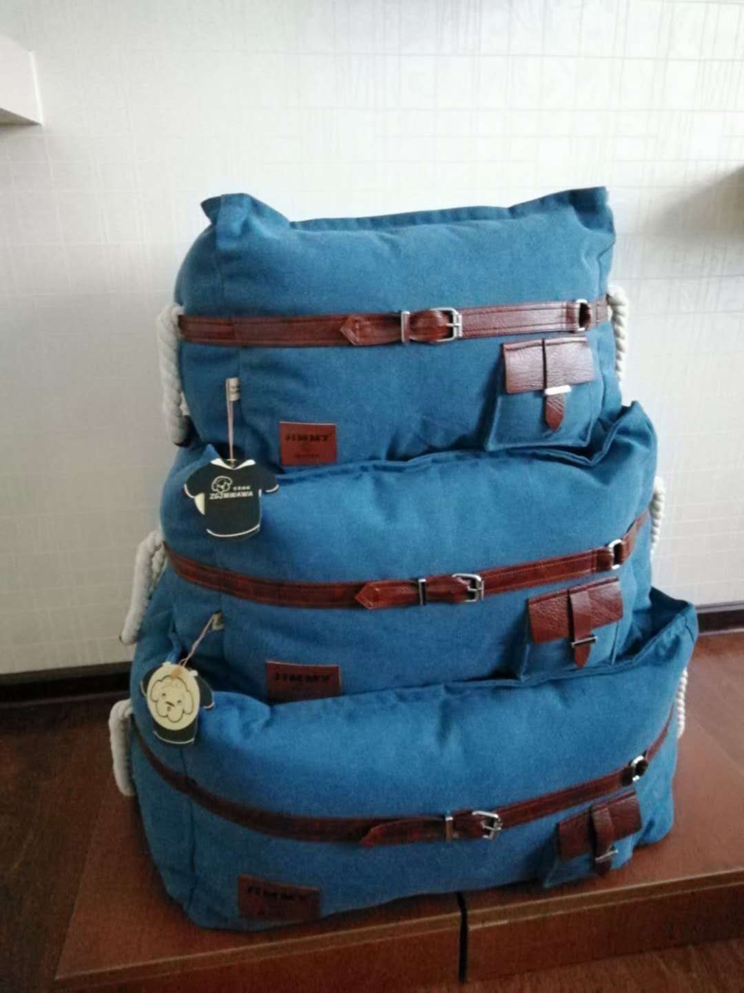 秋冬新款宠物宝窝以及窝垫，款式新颖品种繁多。是爱宠们过冬必备品！详情图10