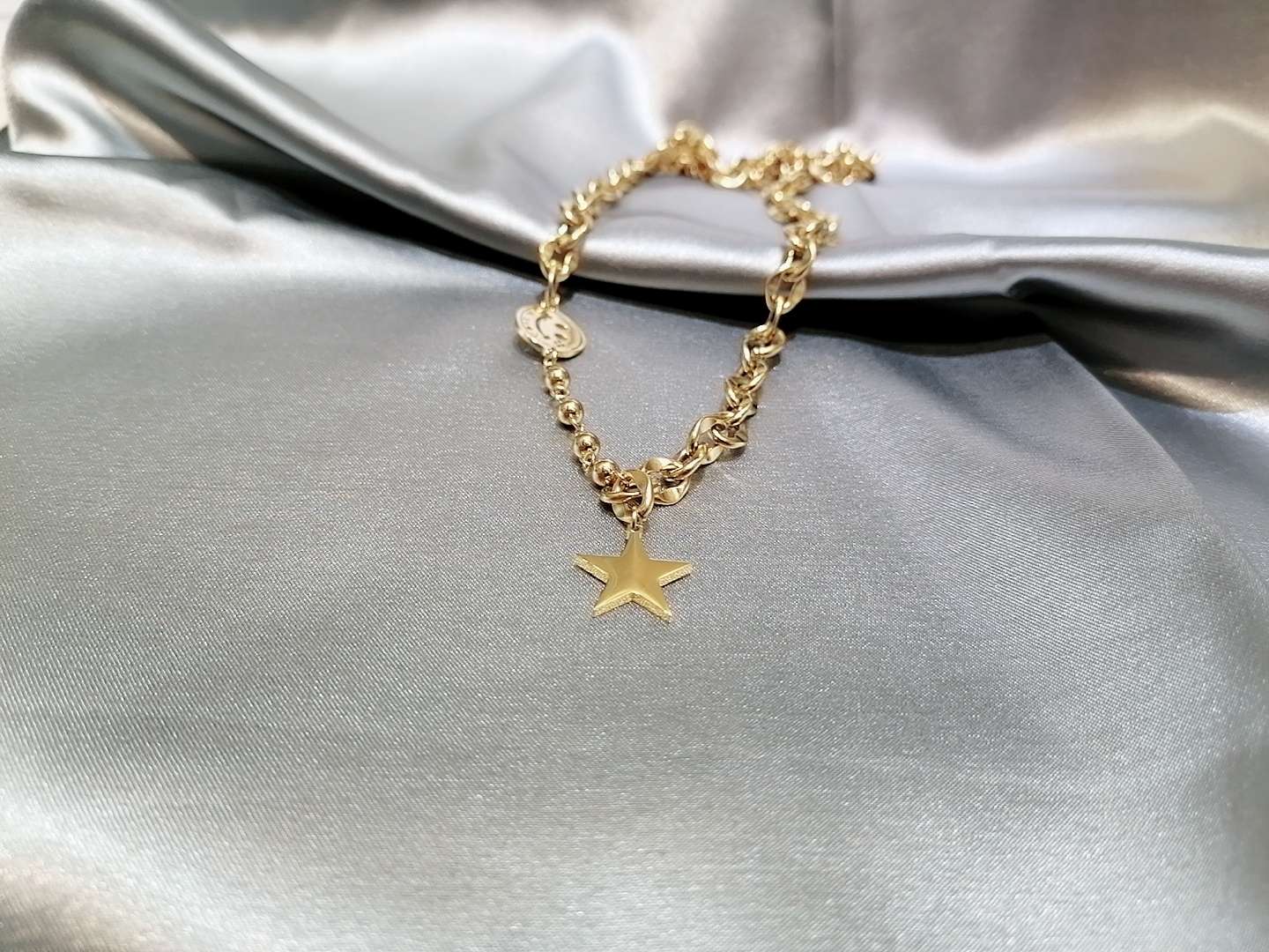 Smiling Face Necklace Collarbone Chain Fashion Everything Simple! Stainless Steel Necklace Necklace Necklace For Women Application Scenario