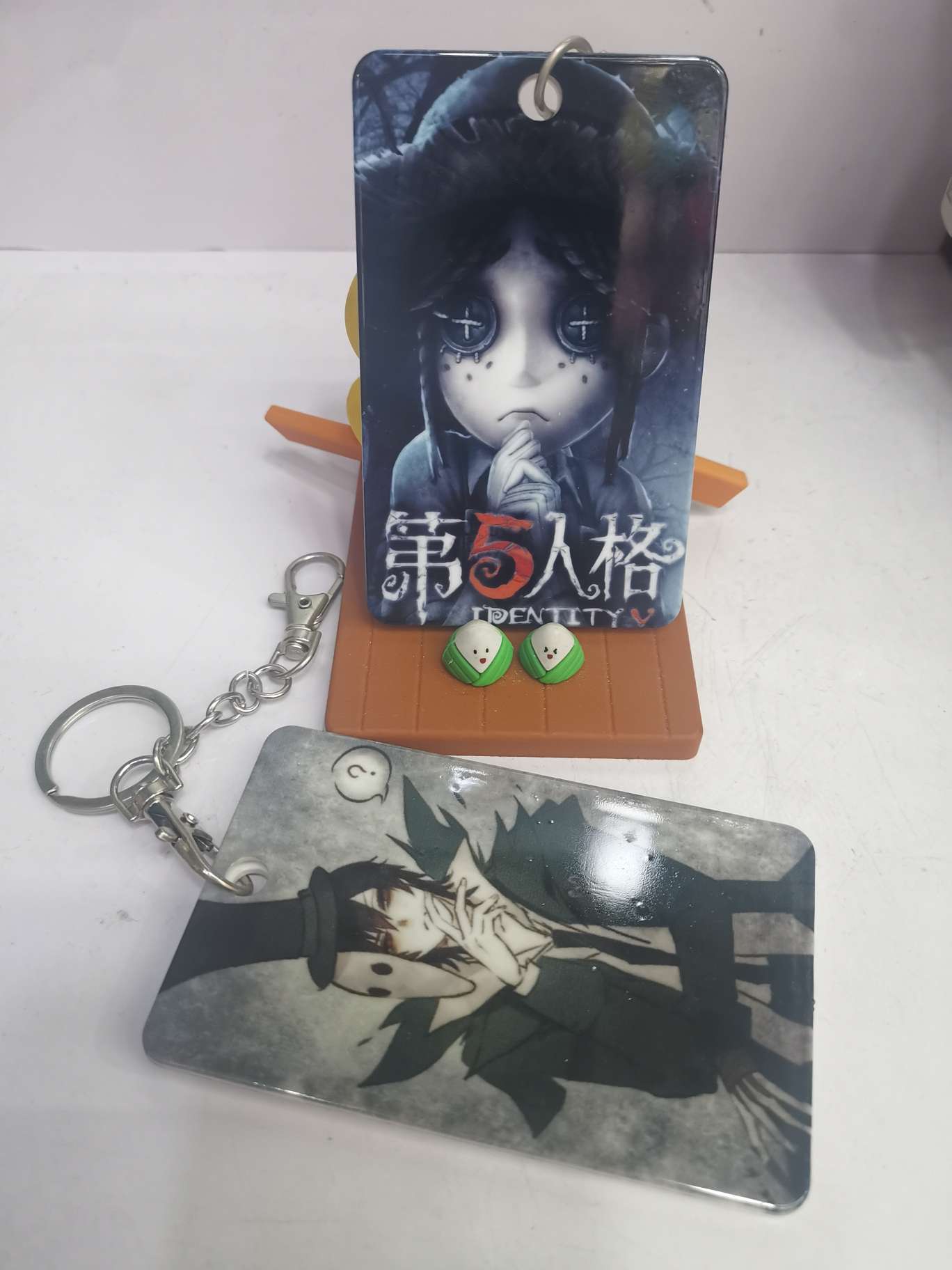 Korean version of fashion new domestic foreign trade bus card sleeve, student card, metro card, luggage tag, bag pendant, fifth personality card sleeve thumbnail