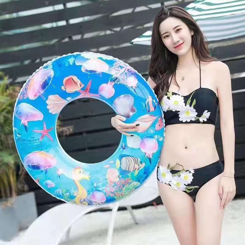 The inflatable toy is thickened by 80 centimeters