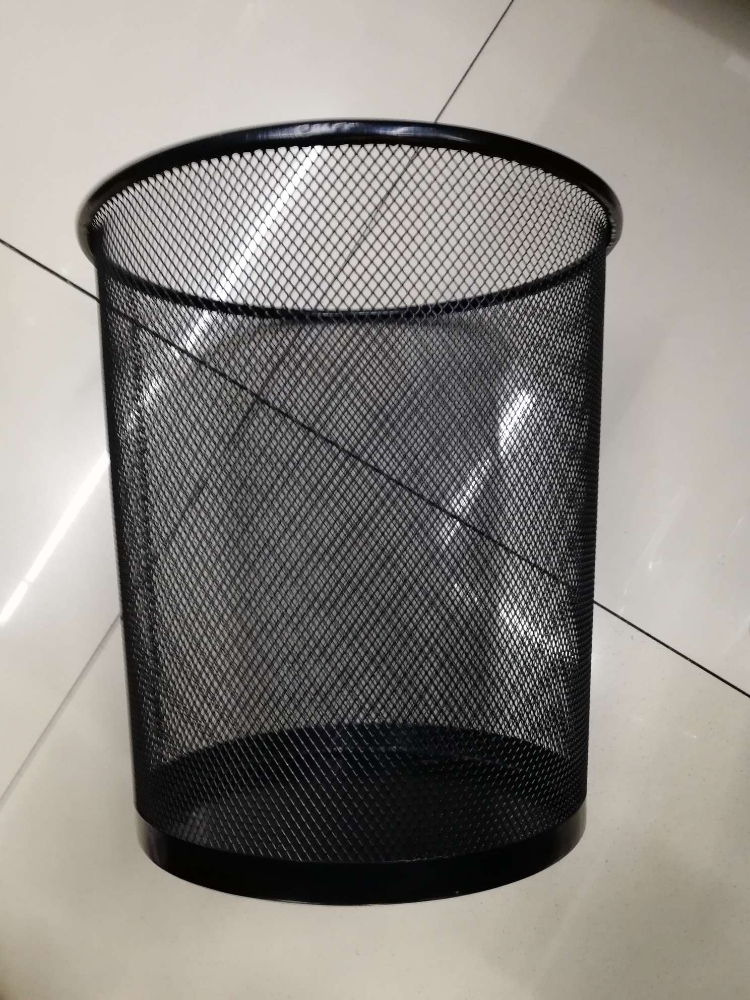 纸篓产品图