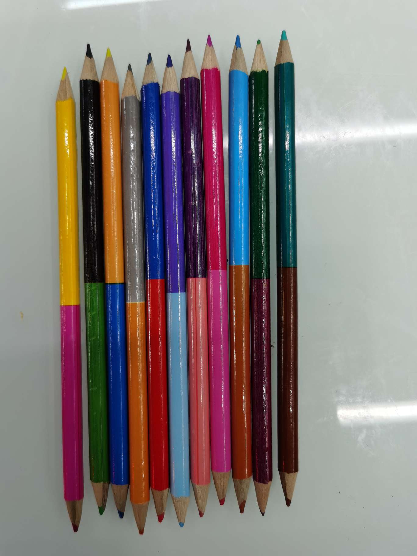 12-color double-ended colored pencils Specification image