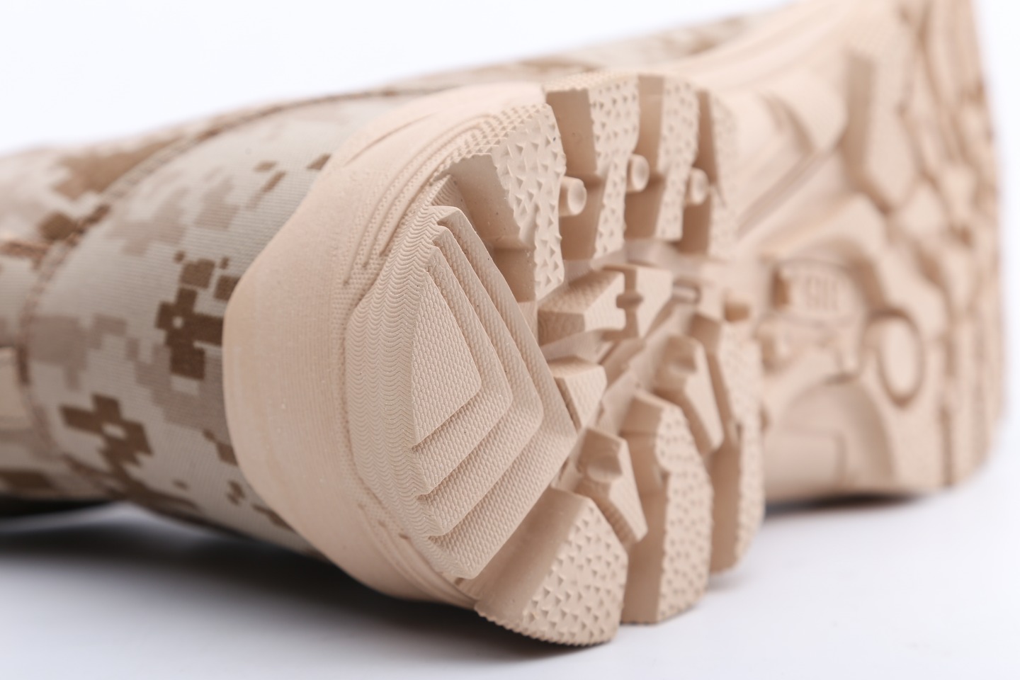 防剐蹭耐磨牛津布战术靴 防踢防撞鞋头设计户外靴伞绳鞋带靴38—46码细节图