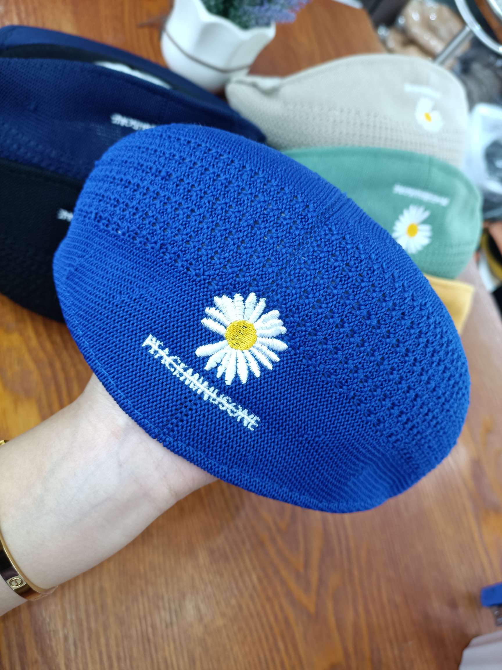 Reverse Hat Hollowed Out Beret Spring And Autumn Hat undefined