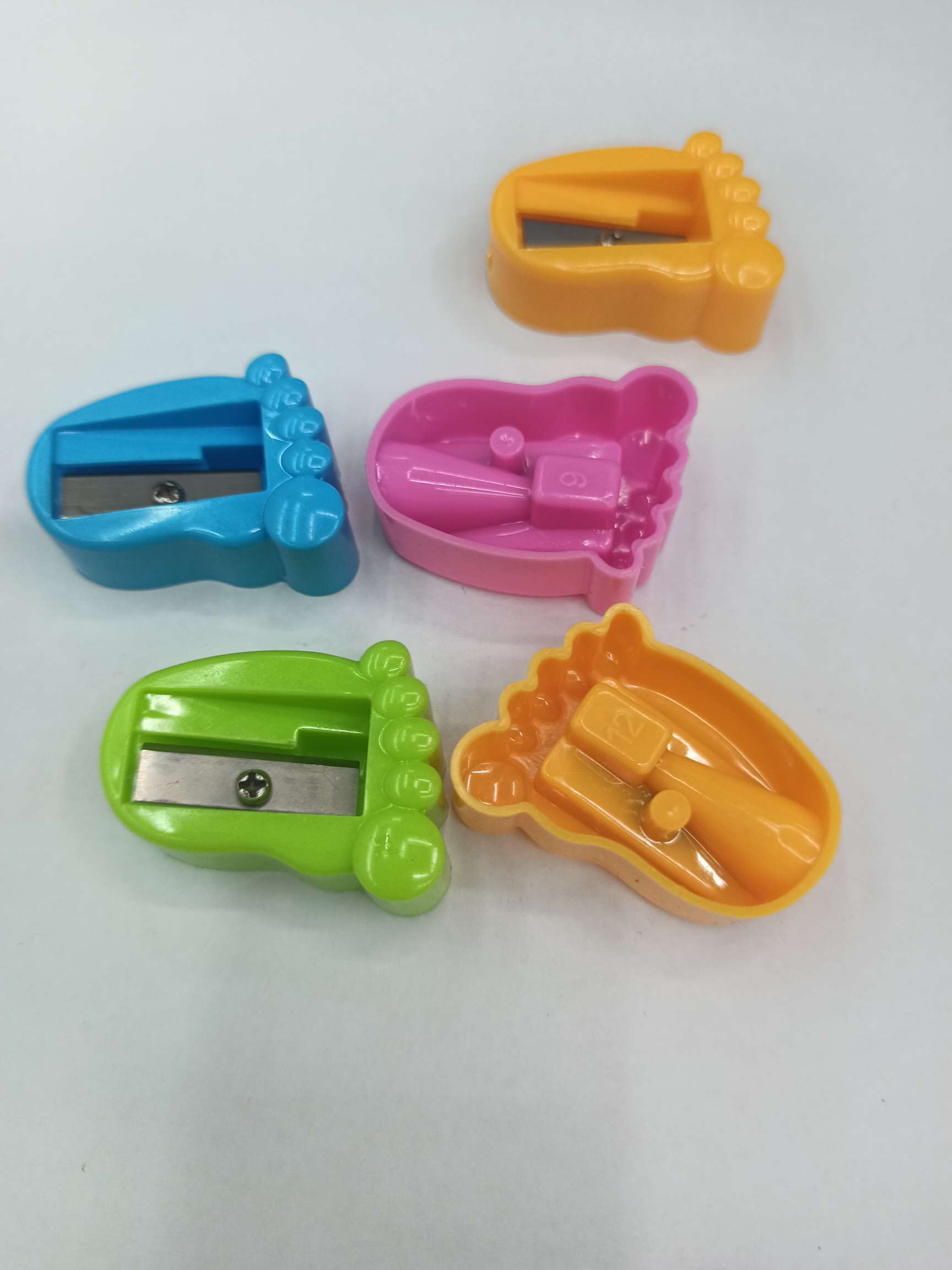 厂家直销迷你卷笔刀欢迎新老顾客订购，可定制产品图