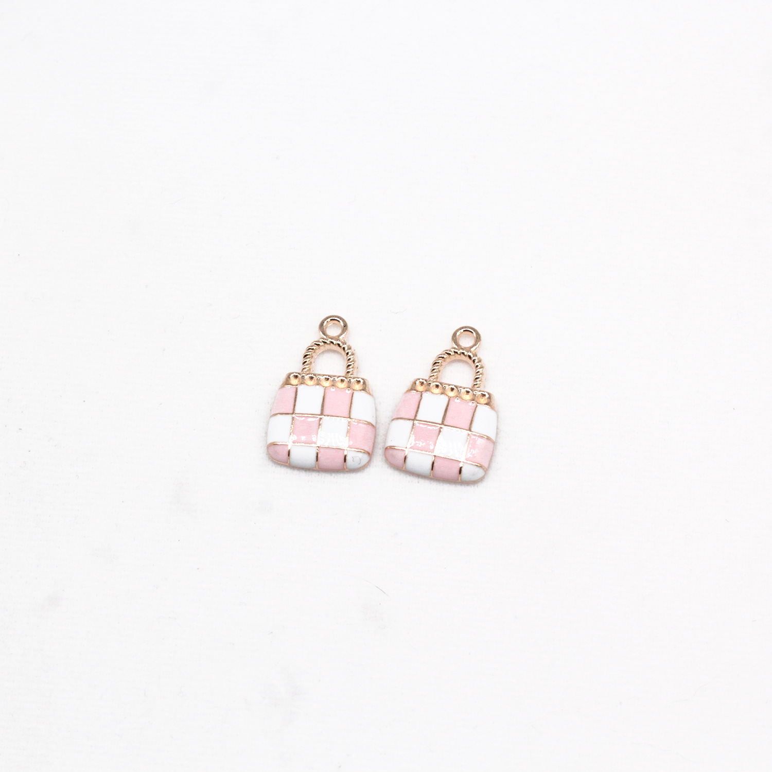 Factory direct sales of Amazon checkered bags, colorful accessories, diy alloy jewelry pendants and pendants undefined