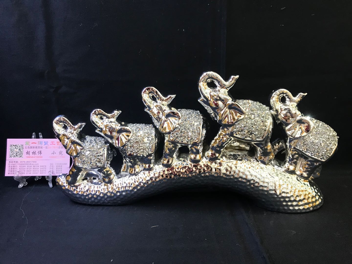 Ceramic elephant handicrafts Item Picture