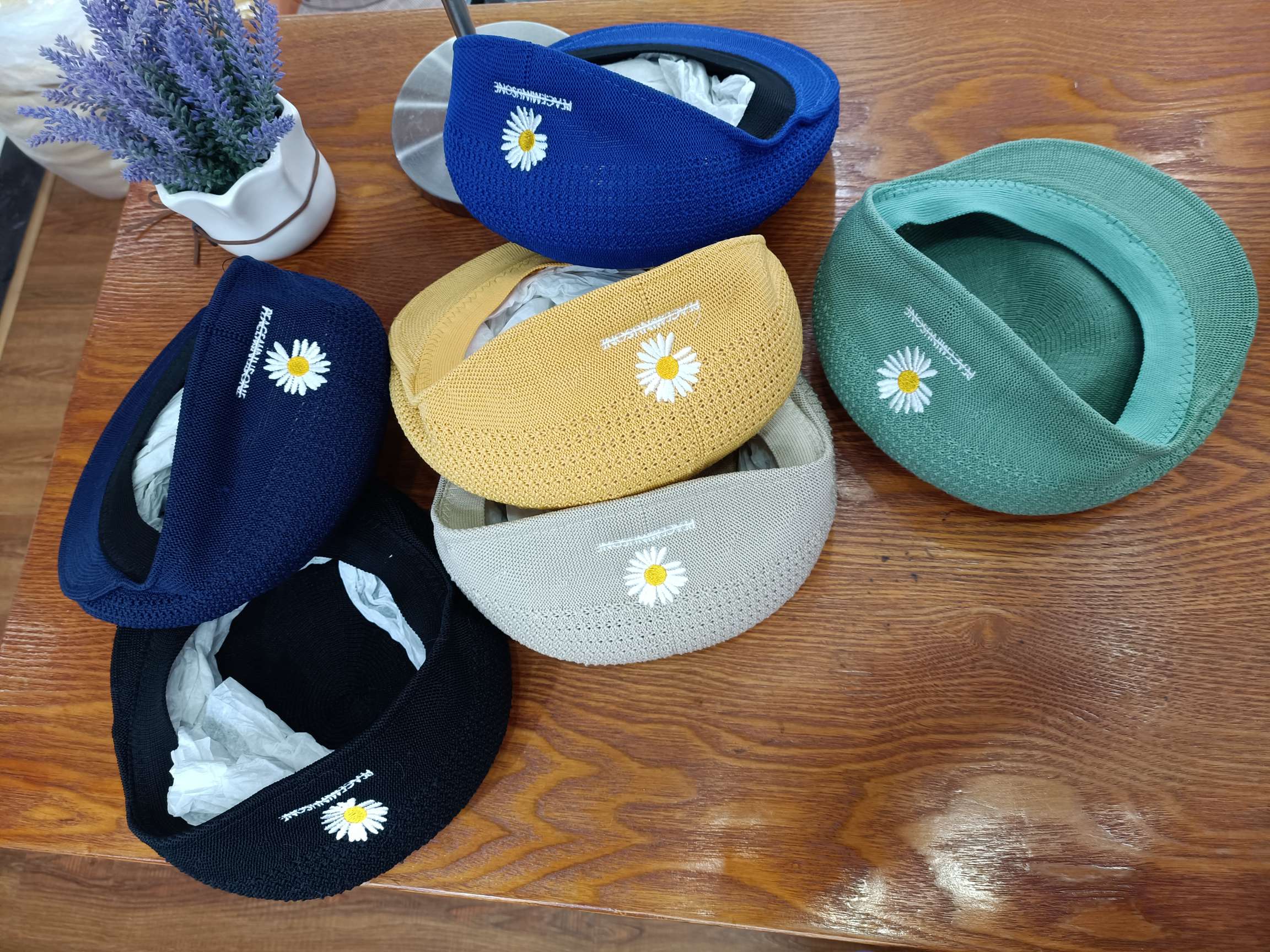 Reverse Hat Hollowed Out Beret Spring And Autumn Hat undefined