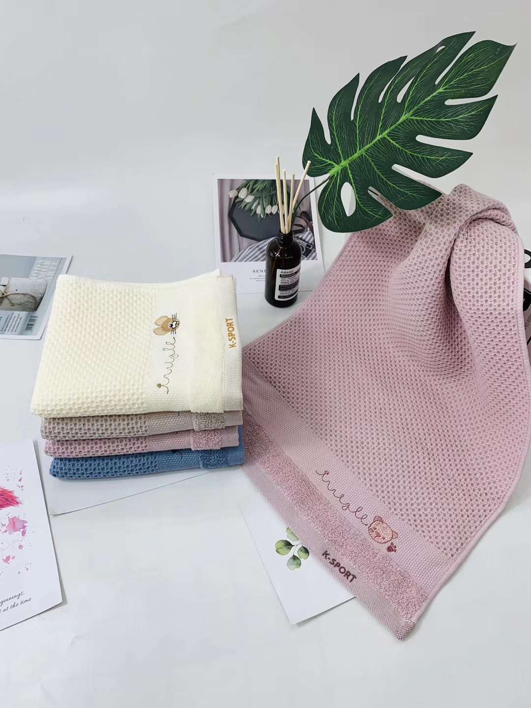 Topo textile factory direct cotton gauze embroidery high-grade gift charm towel 3146