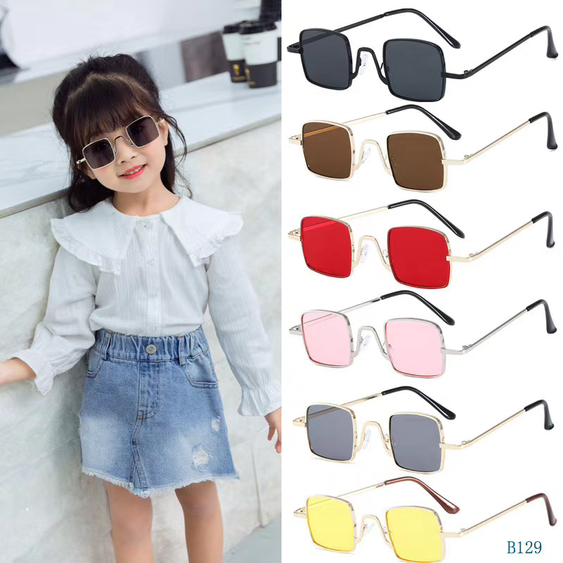 B129 Children's modelling sunglasses