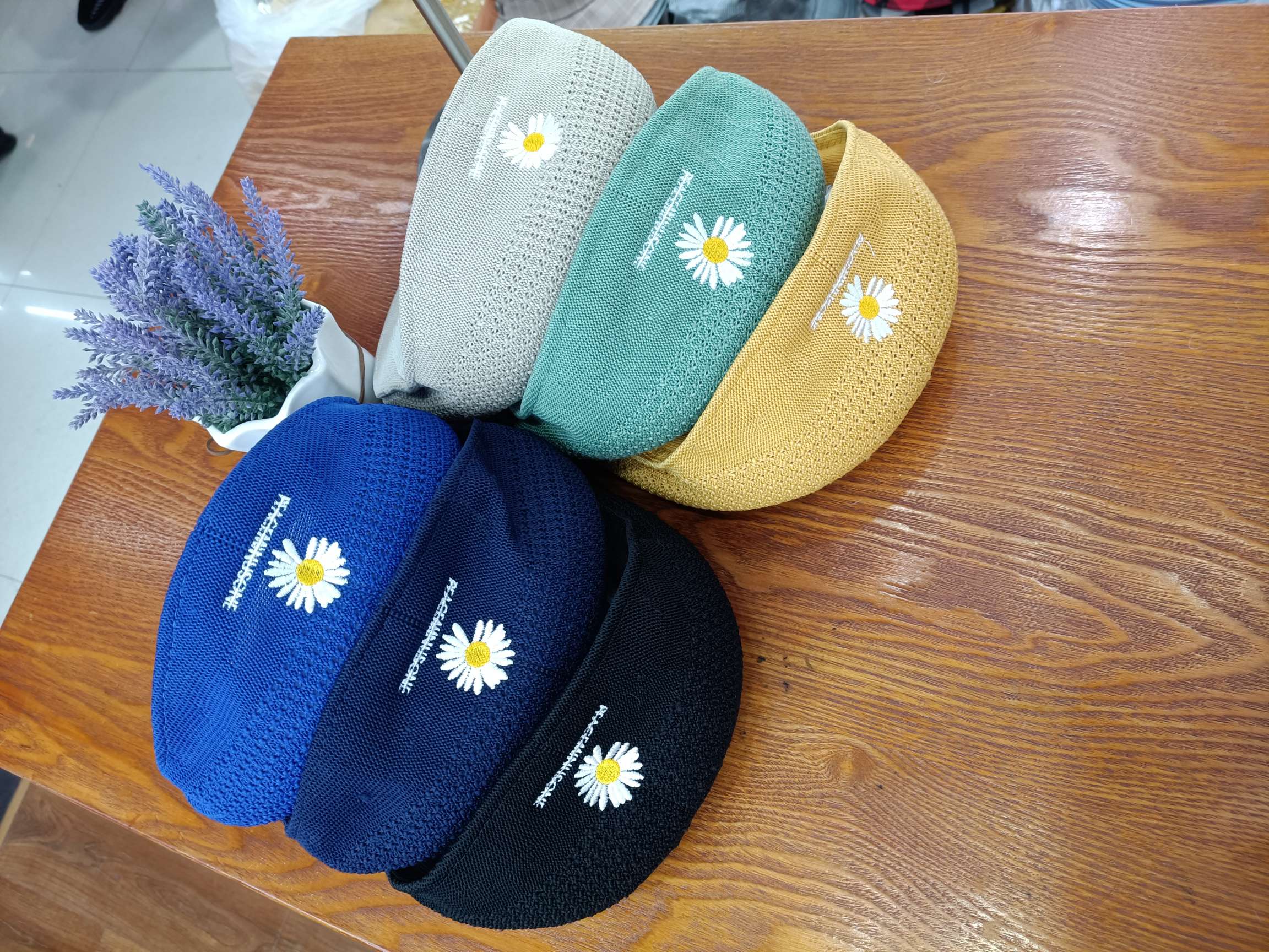 Reverse Hat Hollowed Out Beret Spring And Autumn Hat undefined