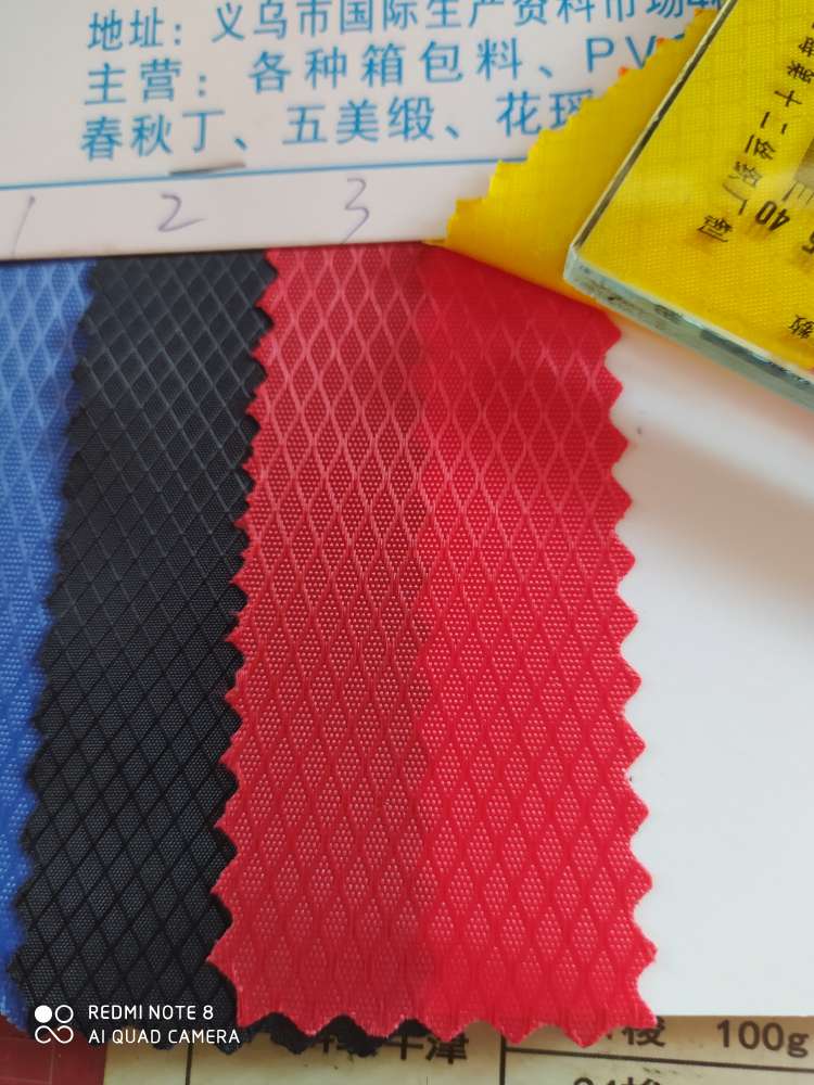 Diamond-shaped grid 3# Bright red