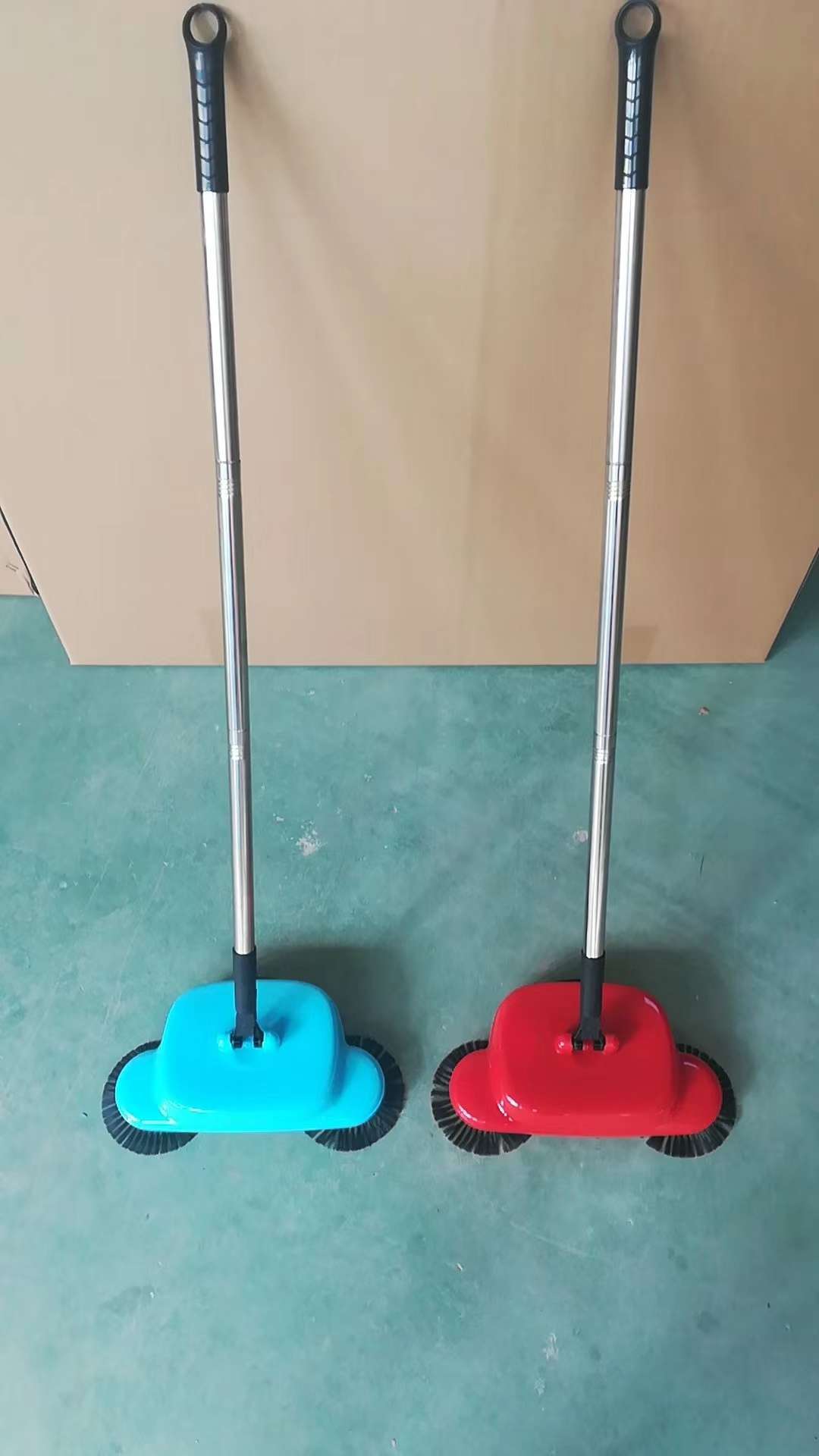 Hand sweepers, lazy sweepers, thumbnail